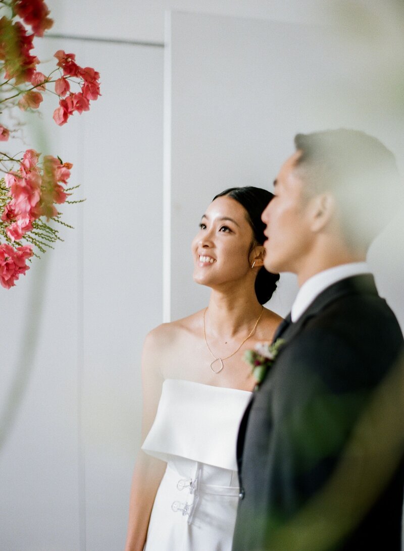 305Singapore Modern Art Gallery Wedding Editorial Photography_MARITHA MAE
