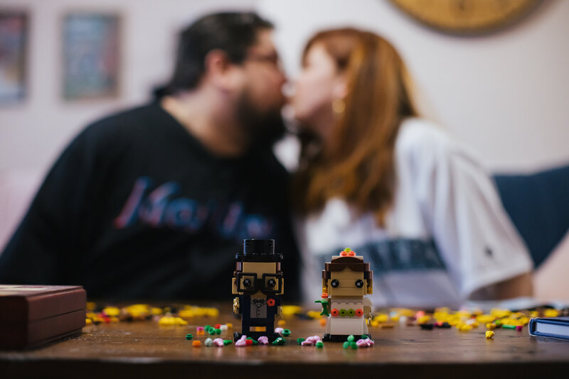 Pinecrest-Engagement-Session-Tiny-House-Photo-2