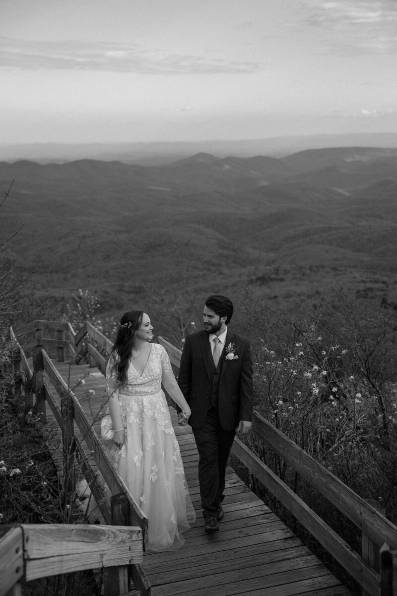 Elopement couple at Rough Ridge on the Blue Ridge Parkway.