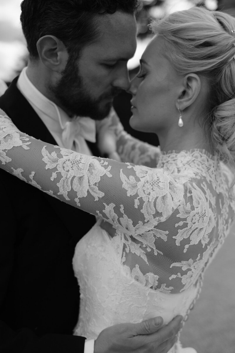Top UK wedding photographers Charlotte Wise-350