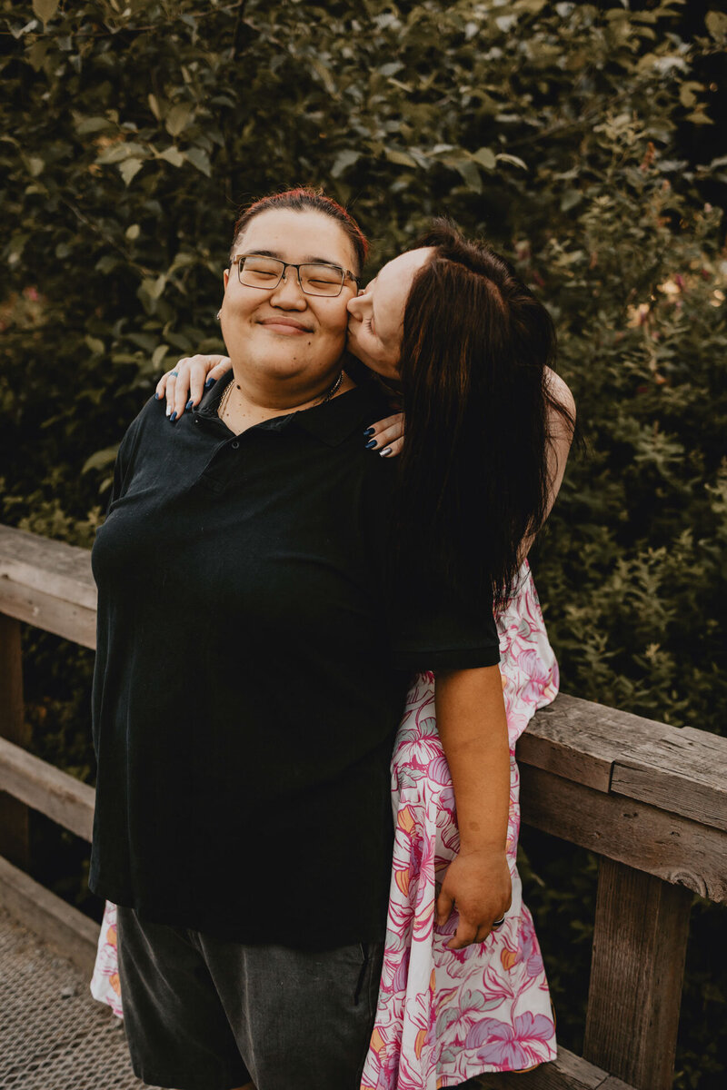 Coquitlam-Vancouver-Couples-PhotographerBelle-Cass-Mundy-Park-78