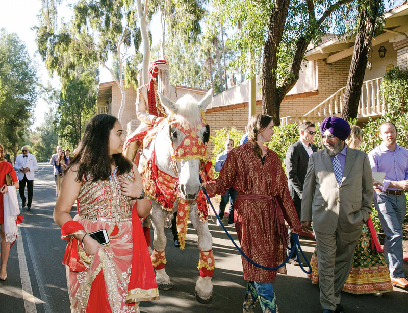 emotional-moments-indian-wedding-portraits