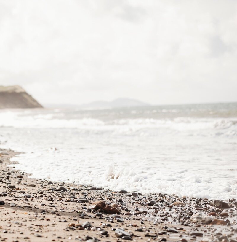 Online EMDR Intensives, online therapy with chartered psychologist, natural rhythm, nature