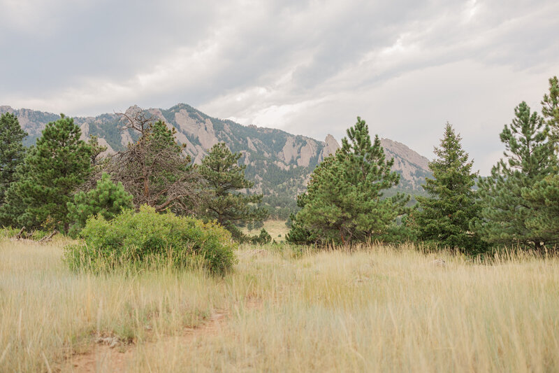 Destination wedding in Colorado by Claire Katan Creative.