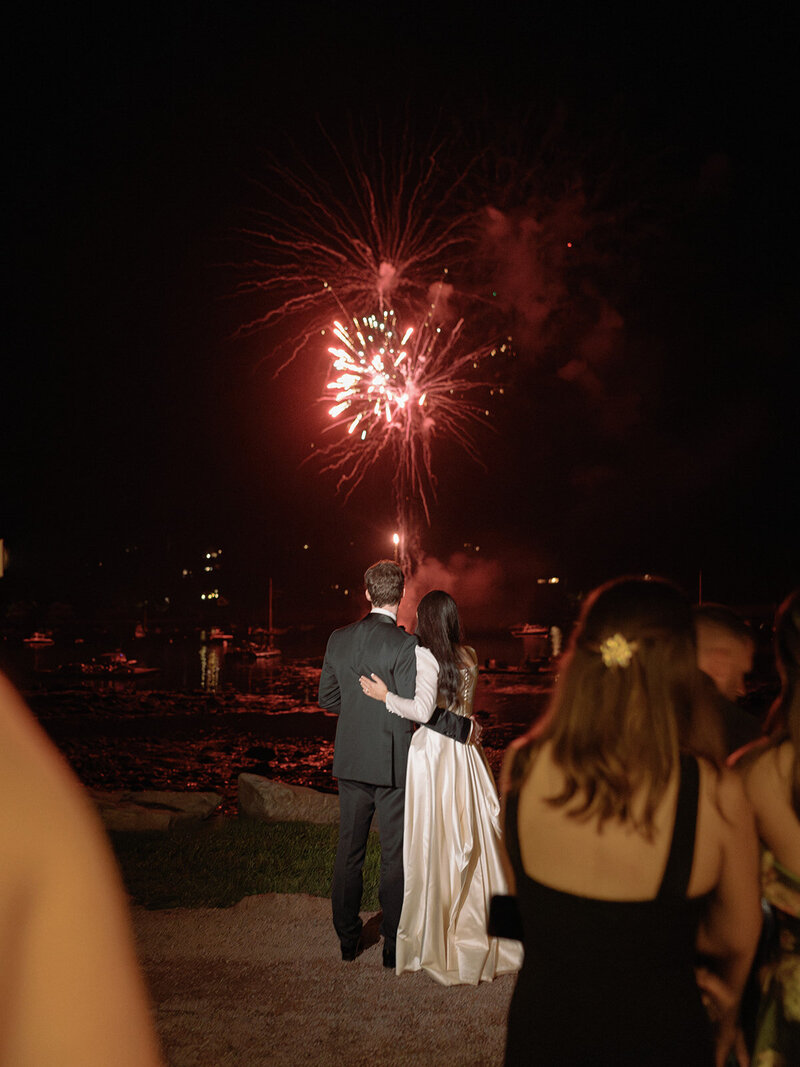 62 Harborweddingfireworks