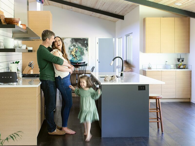 portland in-home family photographer
