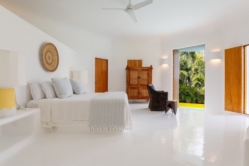 04-3-1-Sol-de-Oriente-Luxury-Villa-Careyes-Mexico-Bedroom-8140