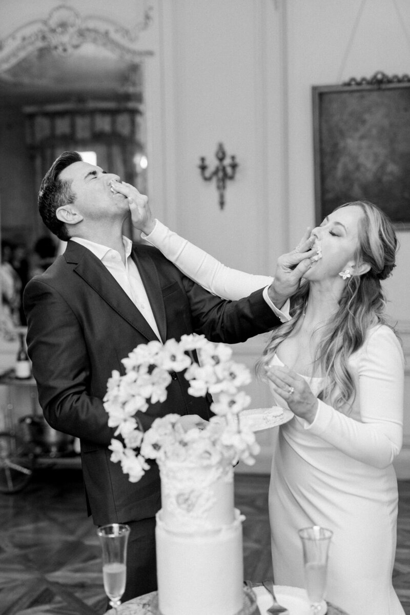 Maïlys Fortune Photography Husband Wife Wedding Weddings Photography France Switzerland Italy Timeless Dreamy Imagery Bilingual French English Destination Weddings Destination Wedding Provence French Riviera Paris Lake Como Tuscany183