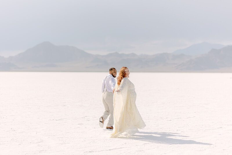 destination elopement at the bonneville salt flats