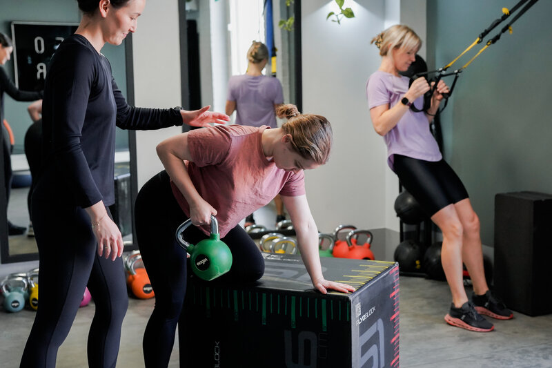Led by physiotherapists, Four Sides classes offer expert knowledge and fun motivation. 