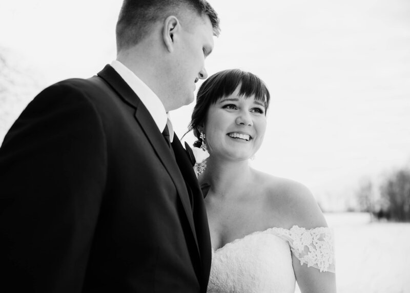 Colorado-Wedding-Photographer-Mountain-Couple-Wildflower-Weddings-19