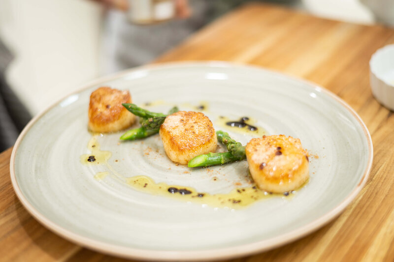 Cook with chef seared scallops virtual class