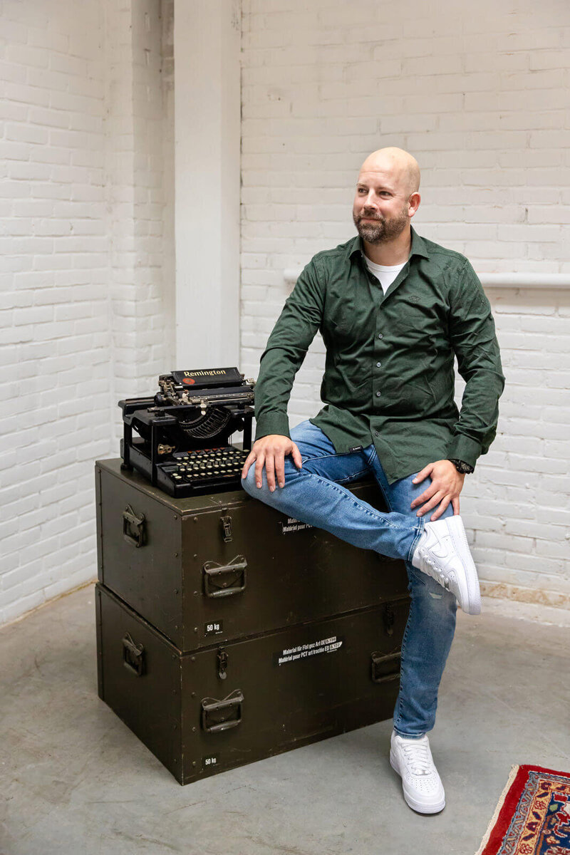 Studio Paoline Kruijssen - portfolio zakelijke personal branding fotografie - Roland NIelen Consultancy - 26