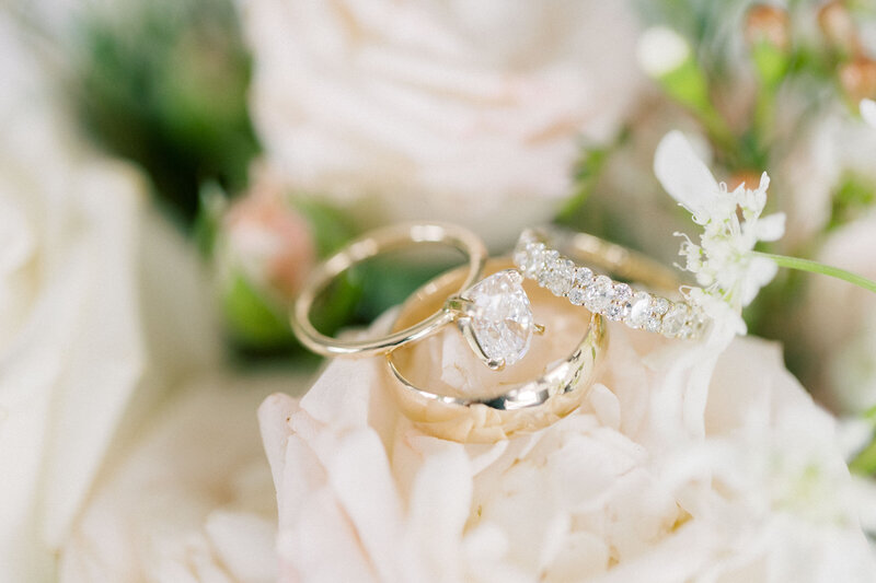 Castor Wedding Sneak Peeks Aubrey Lynn Photography-8