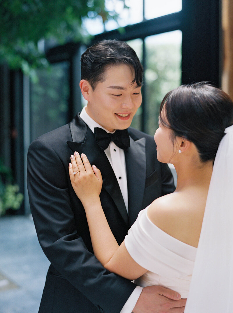 New Zealand Luxury Garden Wedding by Fine Art Film Destination Wedding Photographer Sheri McMahon-18
