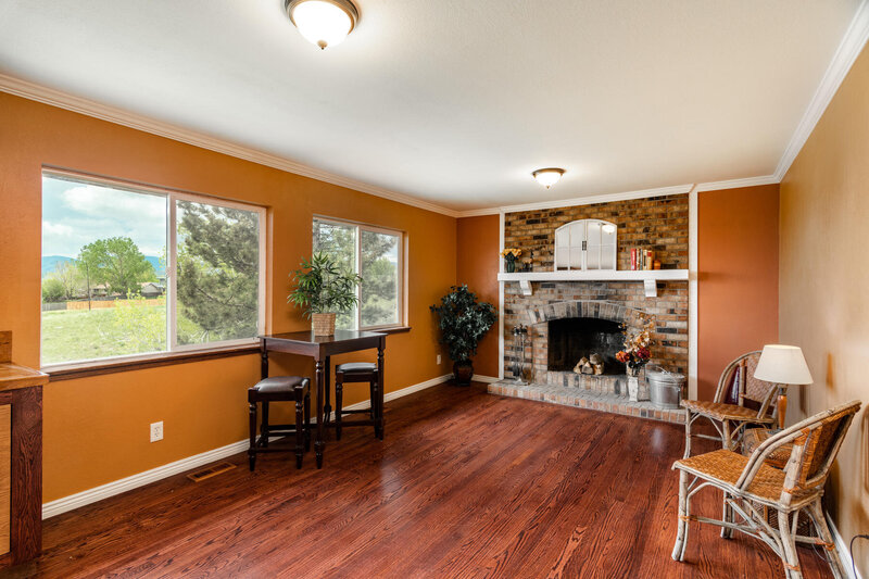 2238 S Deframe Way-013-33-Dining Room-MLS_Size