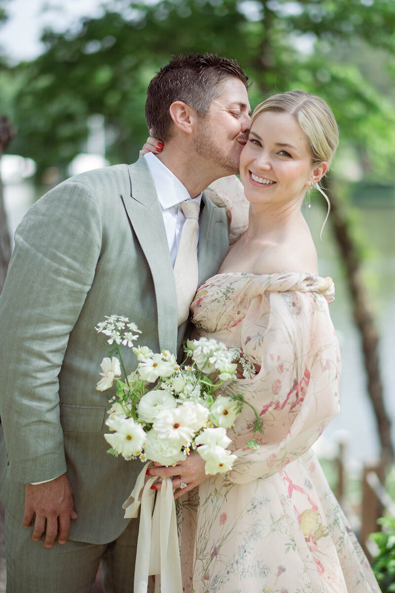 14_Kate Campbell Floral Waterfront Private Estate Wedding by Kimberly F Denn photo