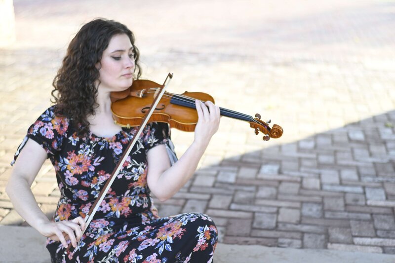 Greater Seattle area violin teacher Erika Burns playing the violin.