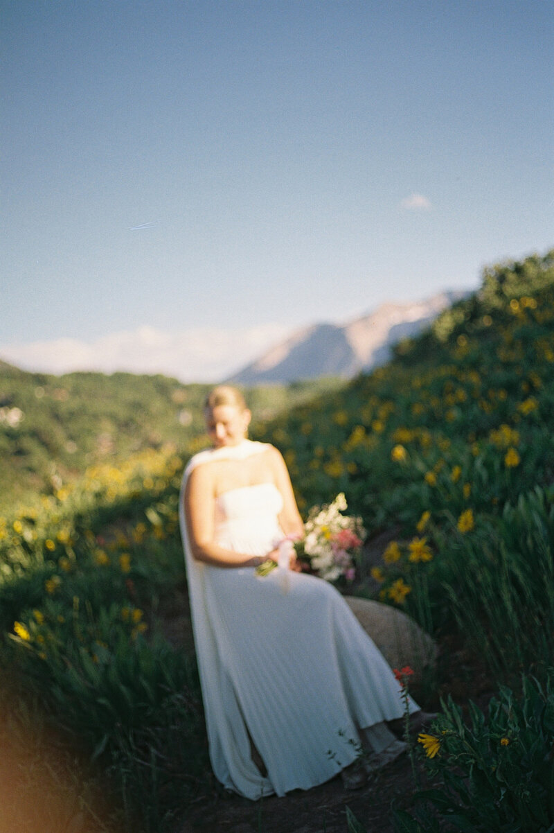 Crested-Butte-Colorado-Elopement-on-35mm-Film-20