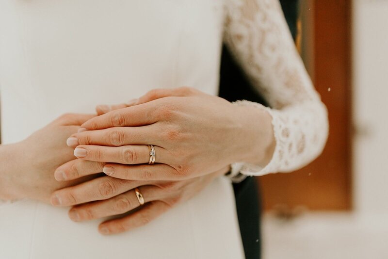 alberta-winter-wedding-24