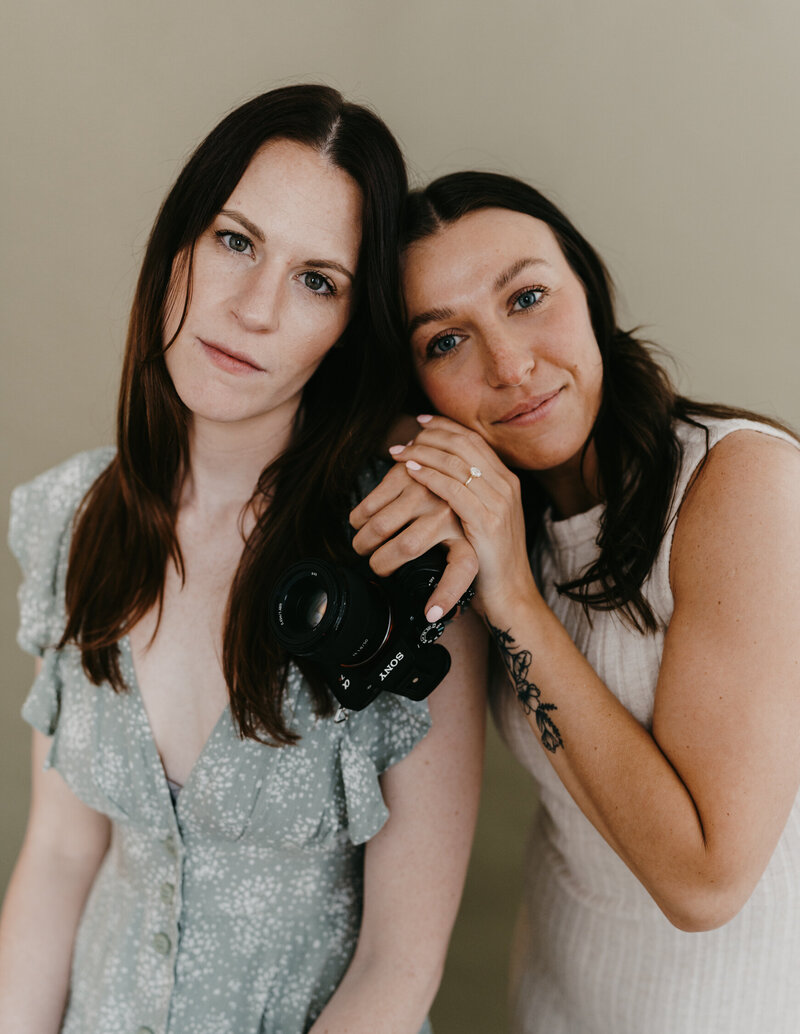 Cassie&Sarah1