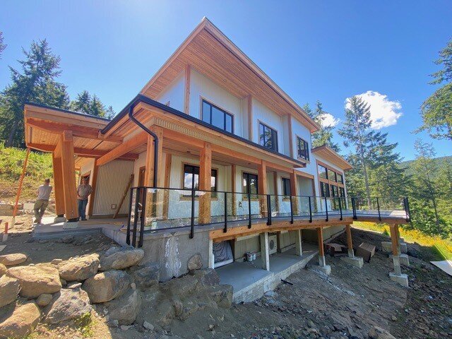 Timber frame home exterior design