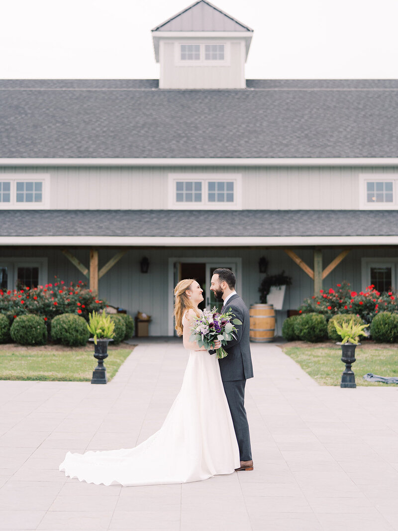 Klaire-Dixius-Photography-Virginia-Wedding-Photographer-Middleburg-Barn-Dan-Kylie-125