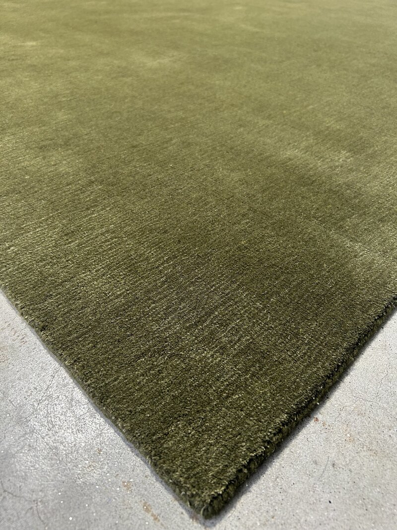 Custom Green handloom in wool-silk 350 xm x 380 cm