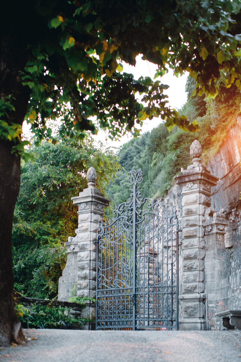 villa-pizzo-entrancegate