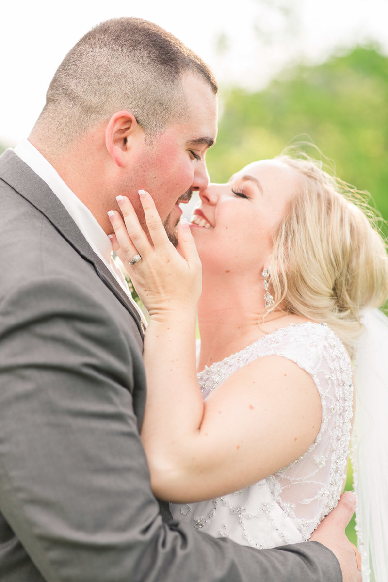 Classic-spring-St- Francis-church-tornto-ohio-wedding-20