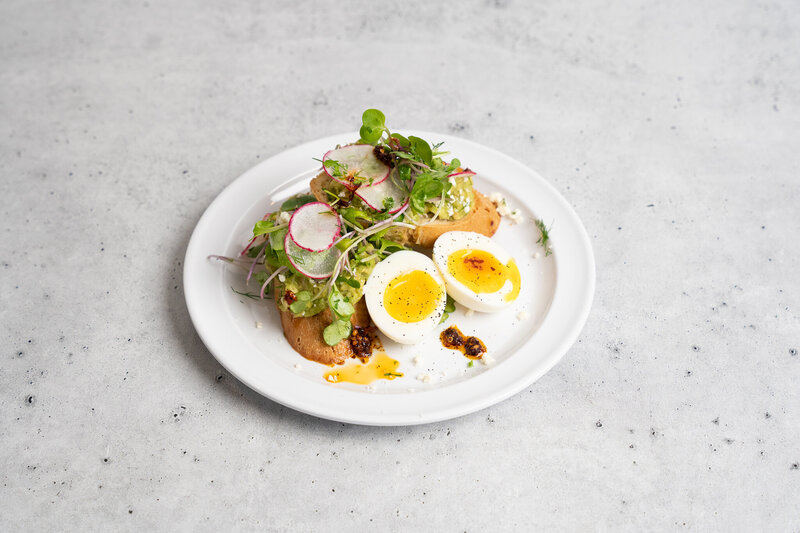 Avocado toast and egg at Mason Dixon Bakery & Bistro