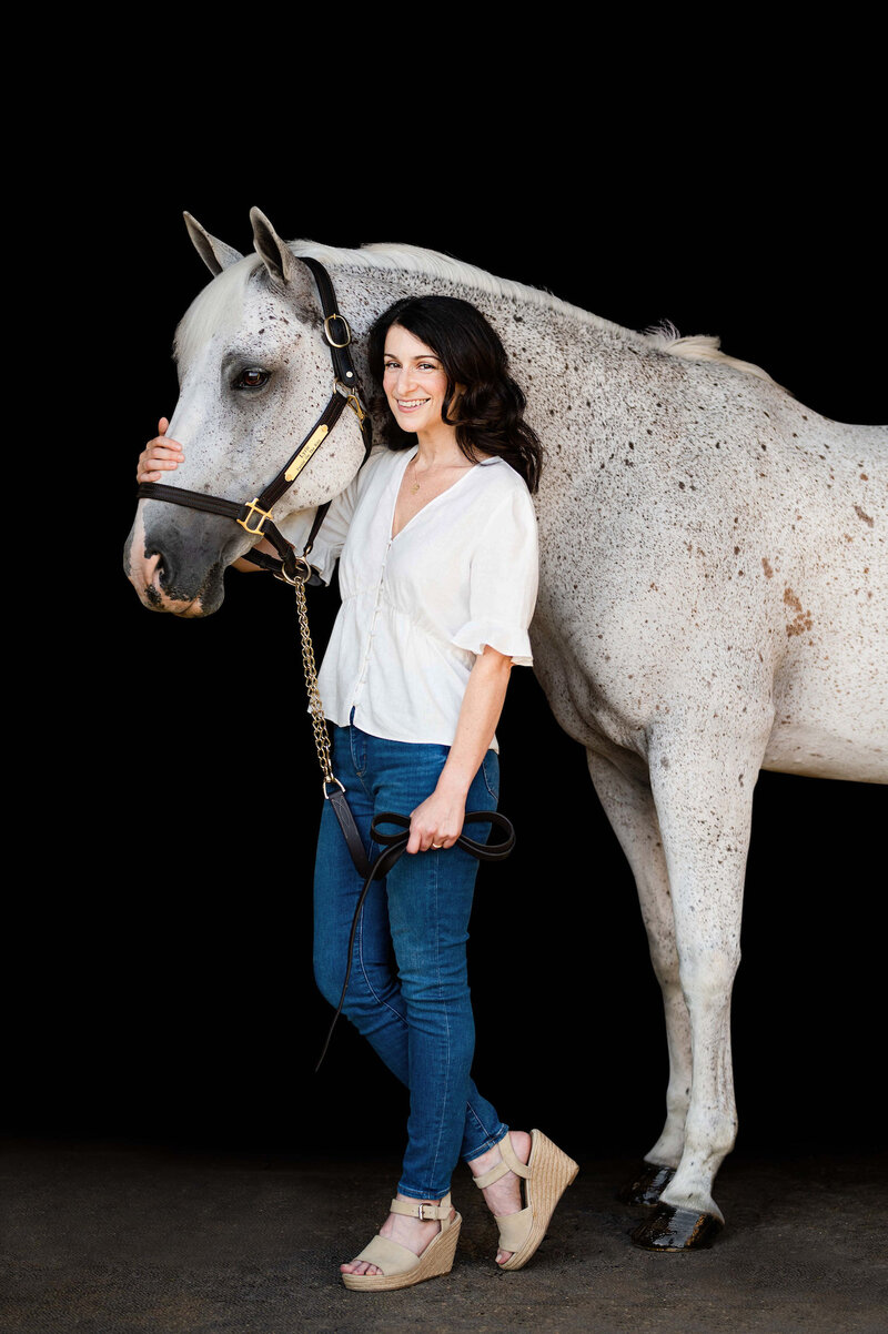 Jessica Sanders Central New Jersey Photographer with Arabian horse Ollie