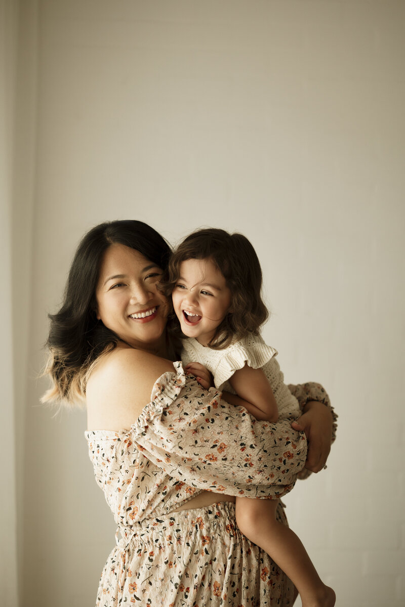 mum-and-baby-mini-photoshoot-perth.jpg