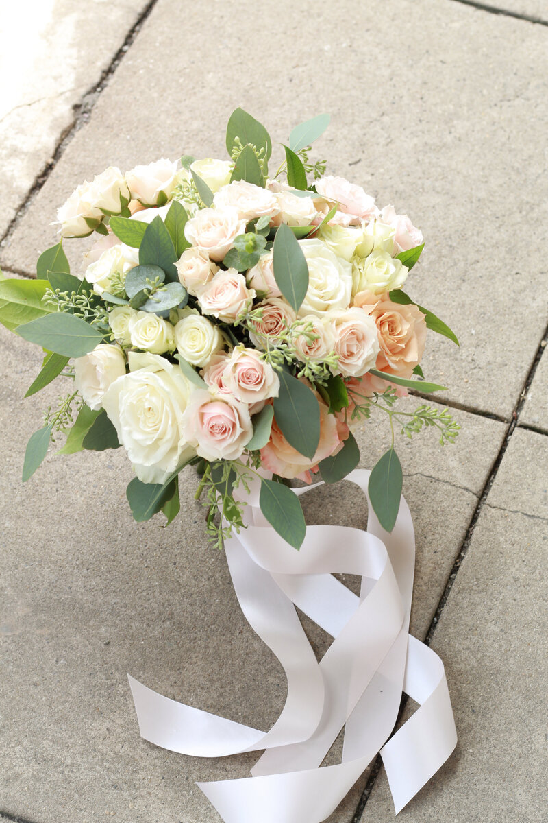 florist-greenwich-new-york-connecticut-designer-preservation-floral-wedding-westchester-bouquet-rose-garden-simple-9