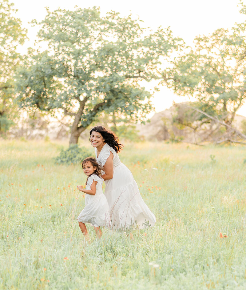 mother and daughter golden hour session