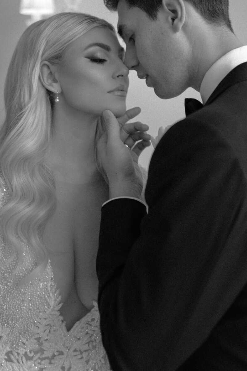 editorial black and white photo of bride and groom captured by New York City photographer Bonnie Gillis