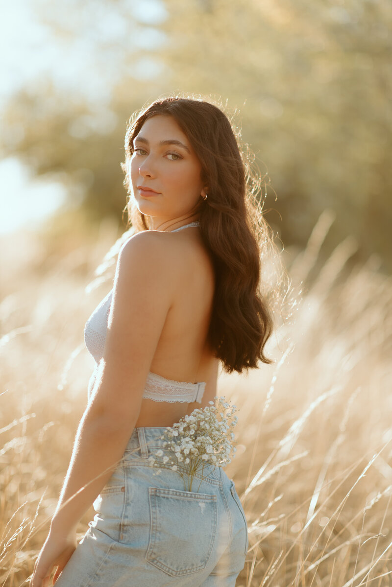 Oregon Senior Photographer golden fields