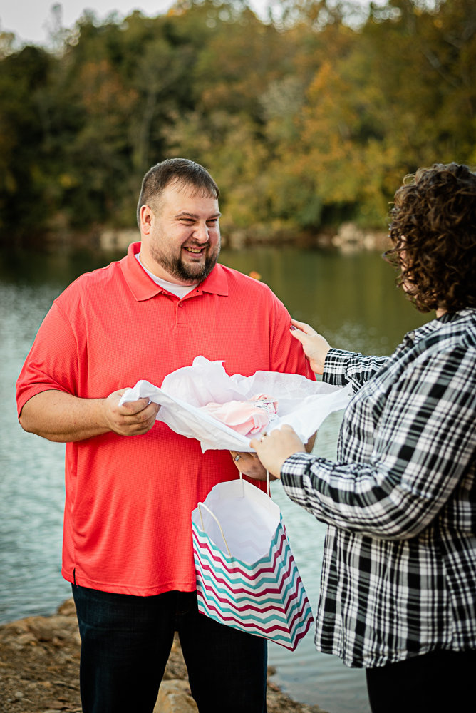nave-family-mini-session-meads-quarry-19