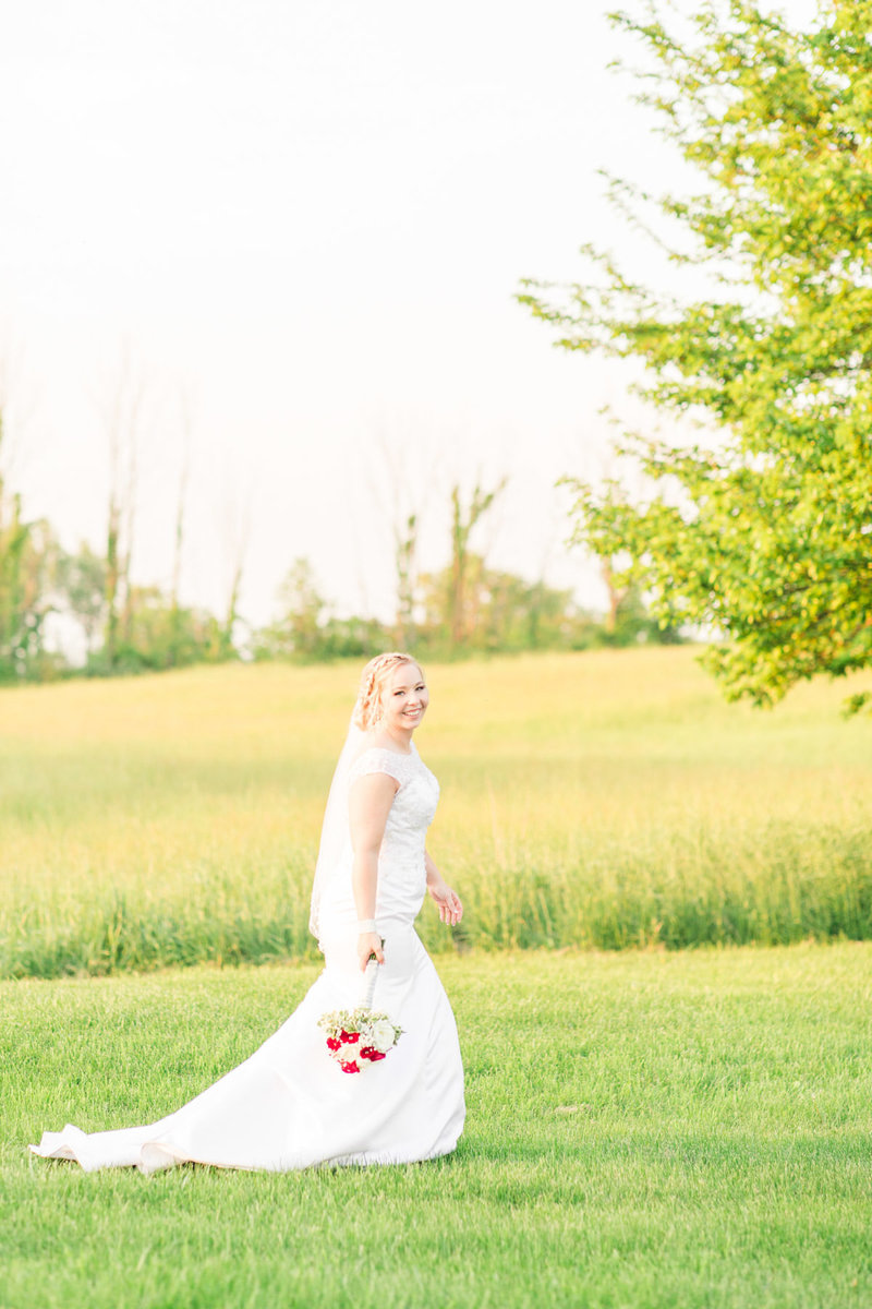 Classic-spring-St- Francis-church-tornto-ohio-wedding-26