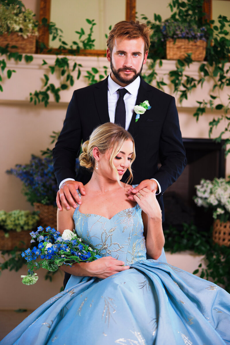 Older couple wedding pose  taken by Dallas Wedding Photographer Jameson Ray