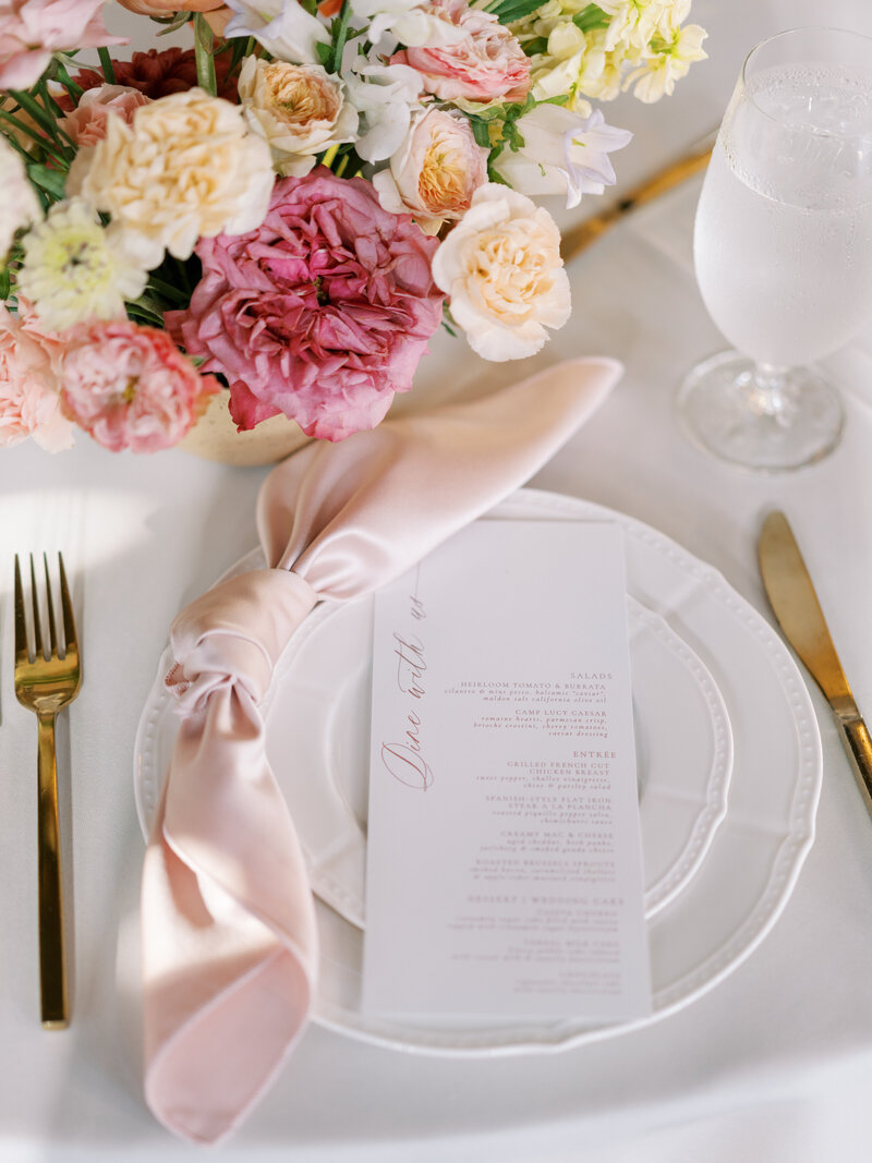Table setting at reception planned by Bianca Nichole and Co