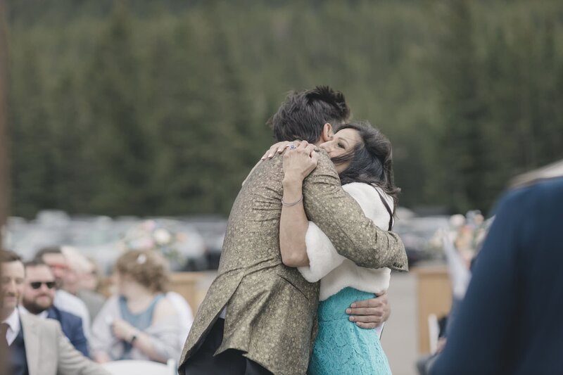 Timeless Tales Creatives - Fine Art Documentary Wedding Photographers in Banff - Banff Springs Golf Course Wedding (10)