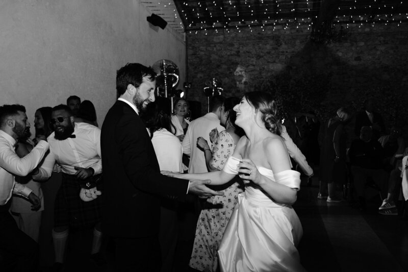 French wedding photographer Domaine de Sarson Grignan-142