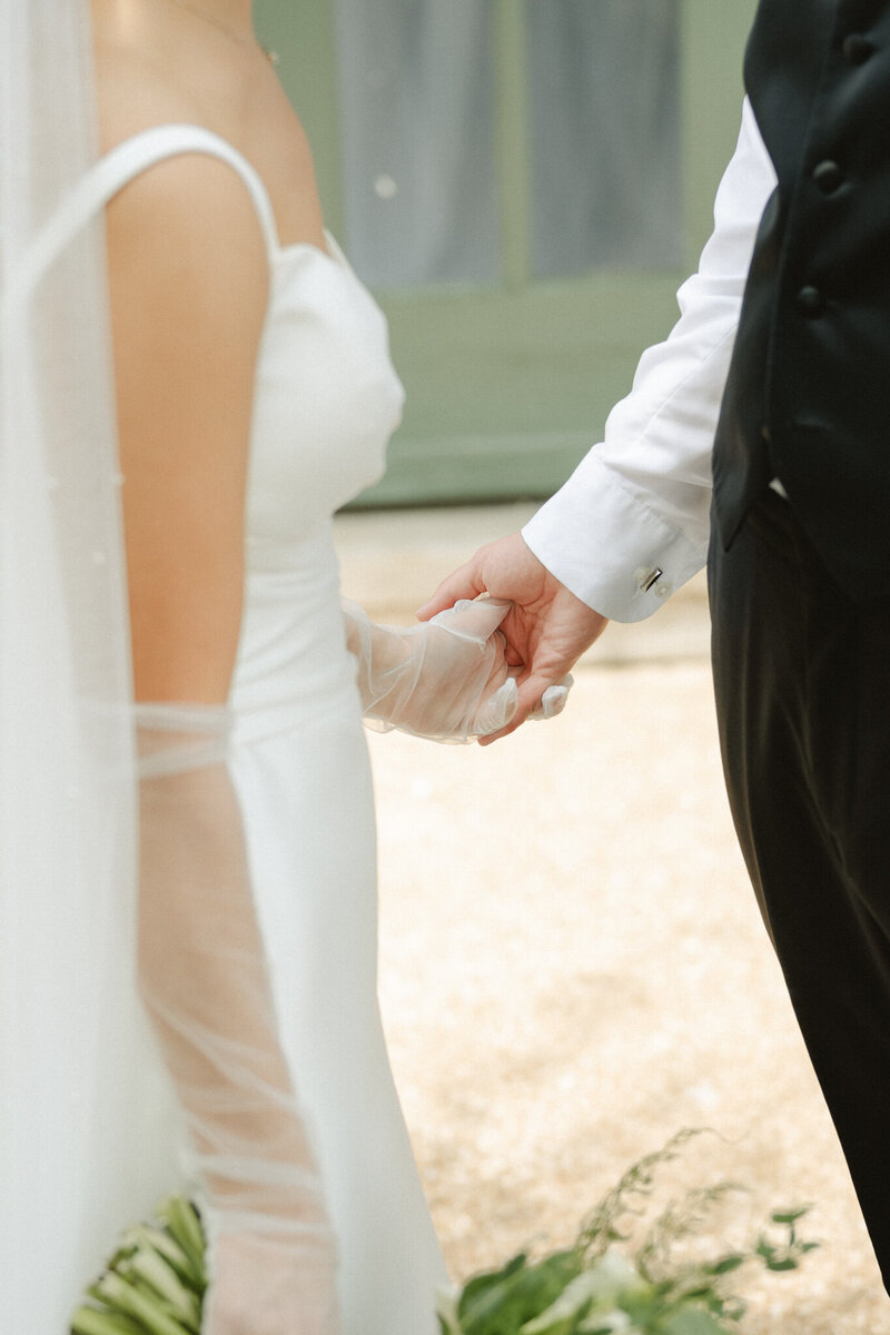 documentary-style-wedding-photographer-33