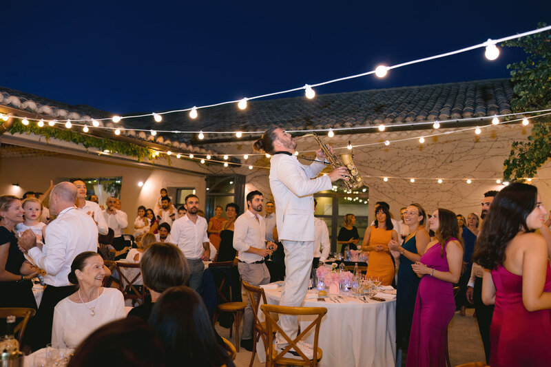 photographe-mariage-chateau-la-tour-vaucros-victoria-le-petit-86