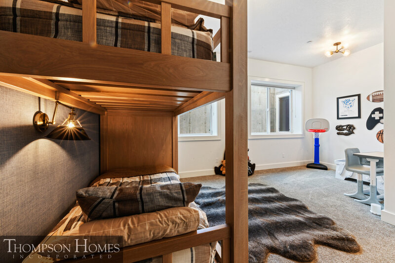 Thompson-Homes-Ridgehaven-Estate-Ada-County-Custom-Home-Builder-21