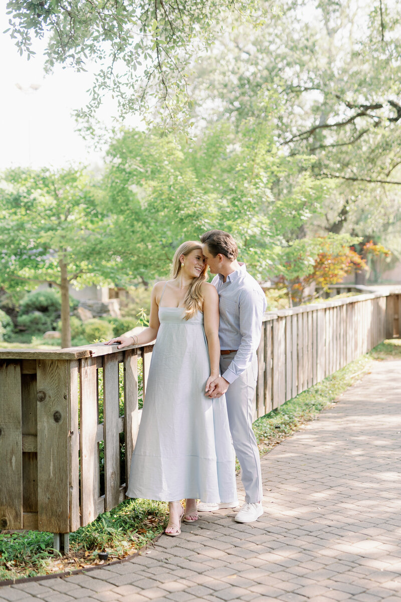 Fort-Worth-Botanic-Gardens-Engagement-Session-Chirstian-Wedding-Photographer-Kortney-Boyett18