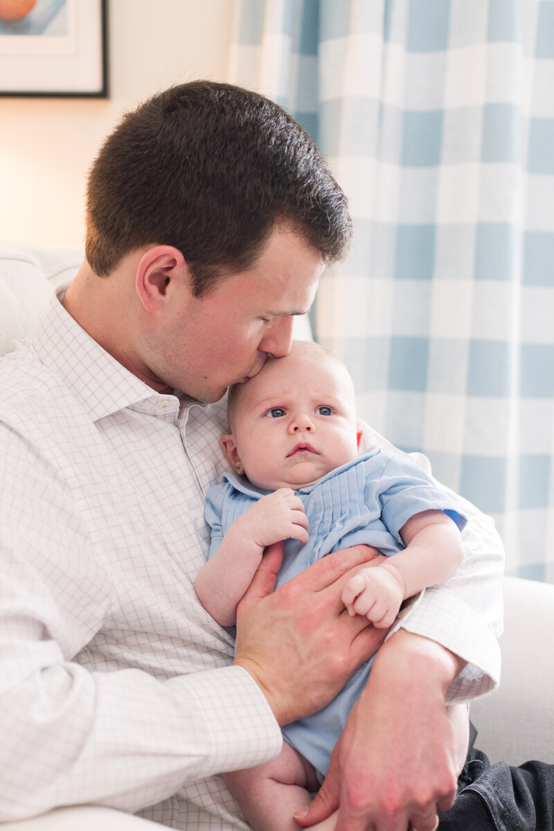 father-baby-boy-kiss-charlotte-portraits