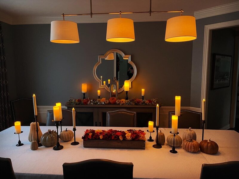 Thanksgiving Dinner Table Decor