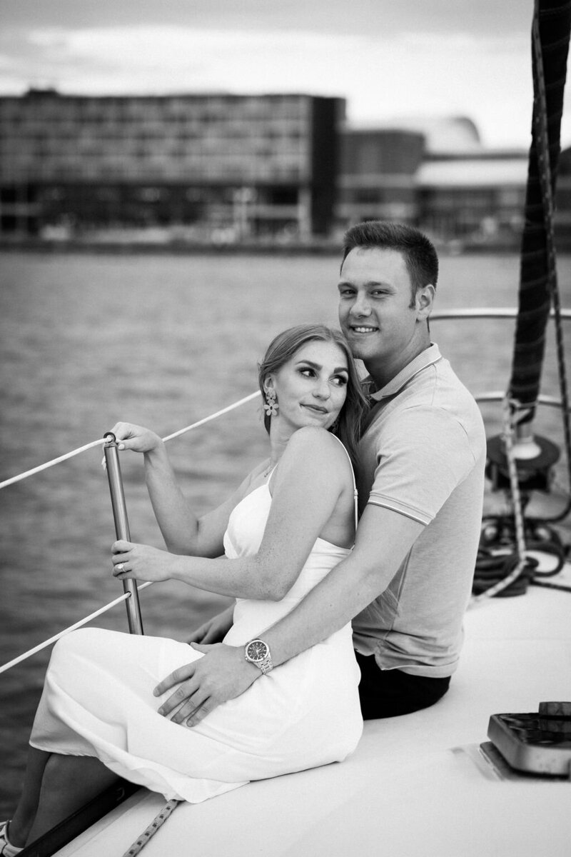 chicago-sailboat-engagement-session (41)